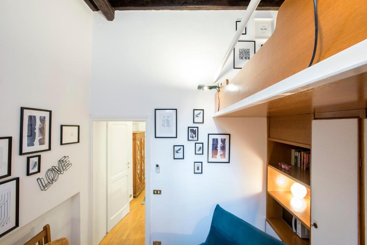 Studio@piazzadispagna Apartment