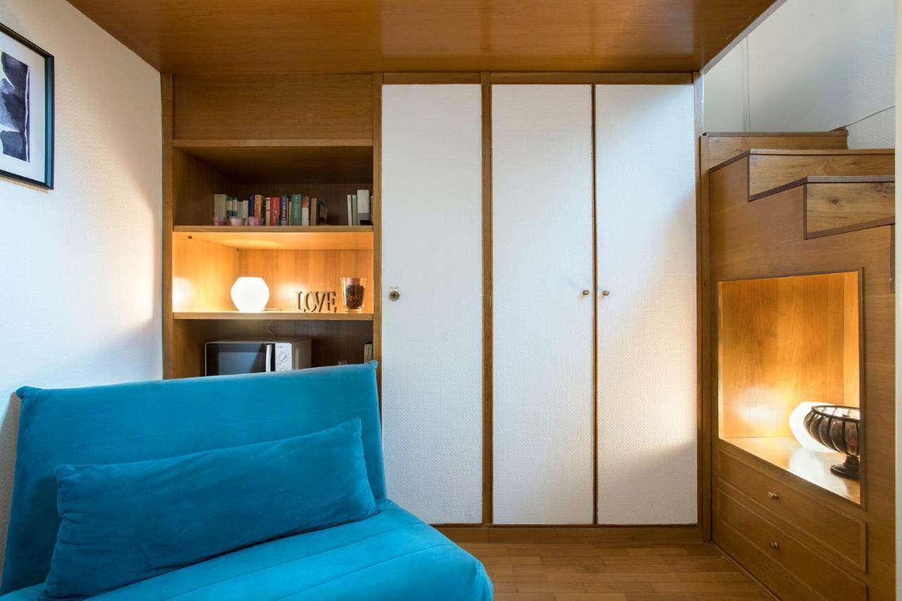 Studio@piazzadispagna Apartment *